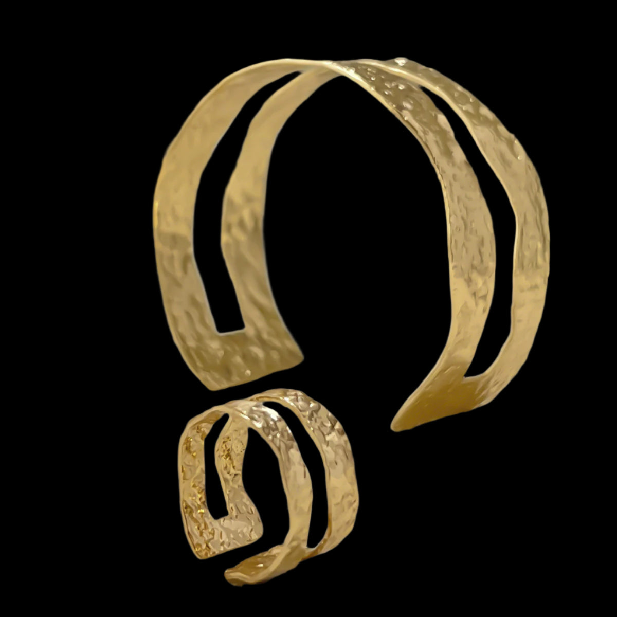 Vedaine-Vivienne Cuffs